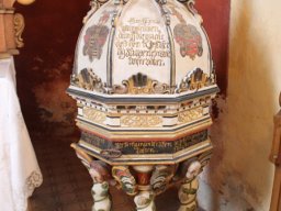 Thalheim.Taufstein1.3899